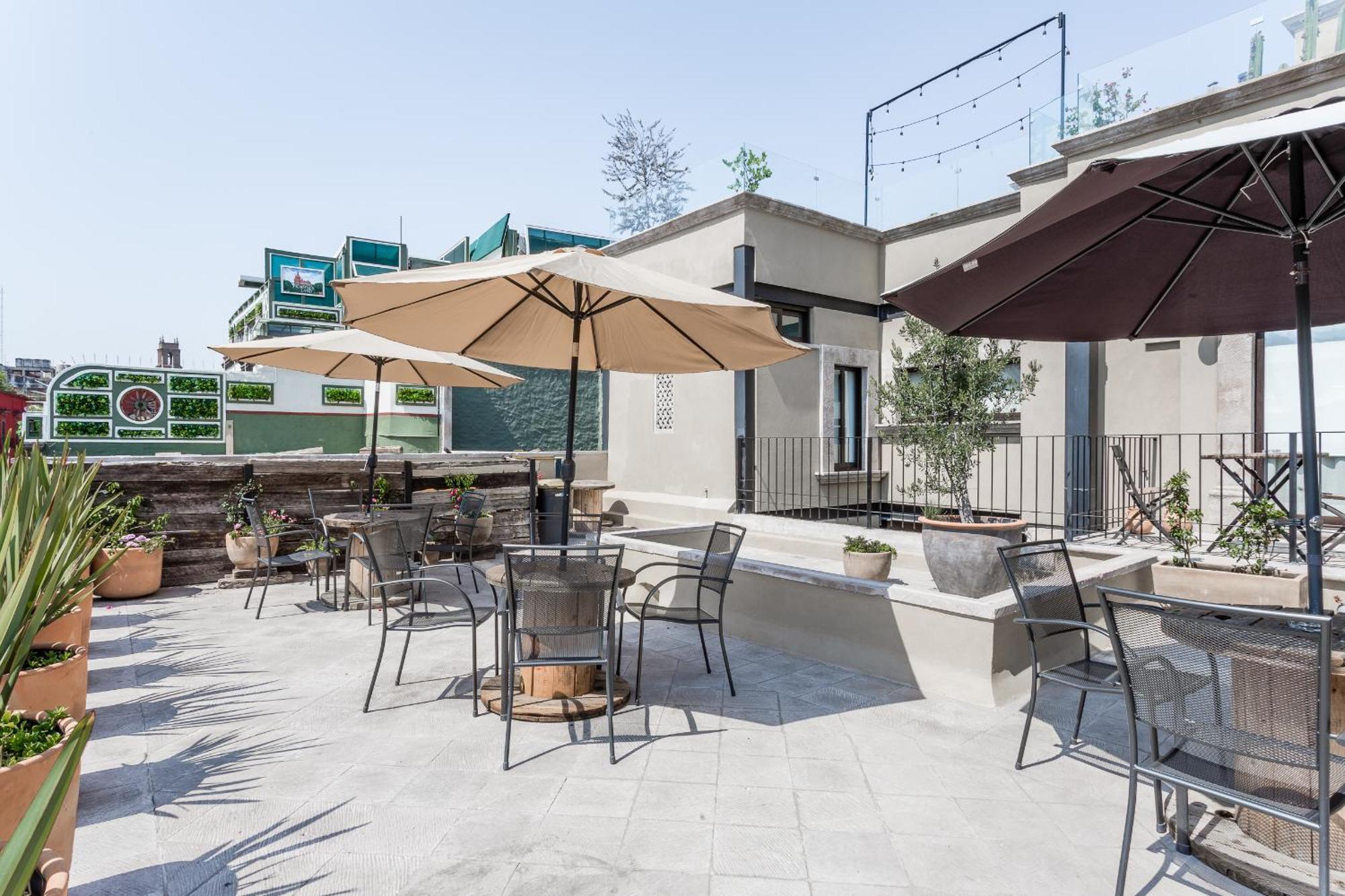 Best Location - New, Upscale, Modern Comfort Сан Мигел де Аленде Екстериор снимка